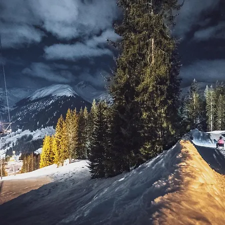Hostel Berghostel Rinerhorn By Mountain Davos
