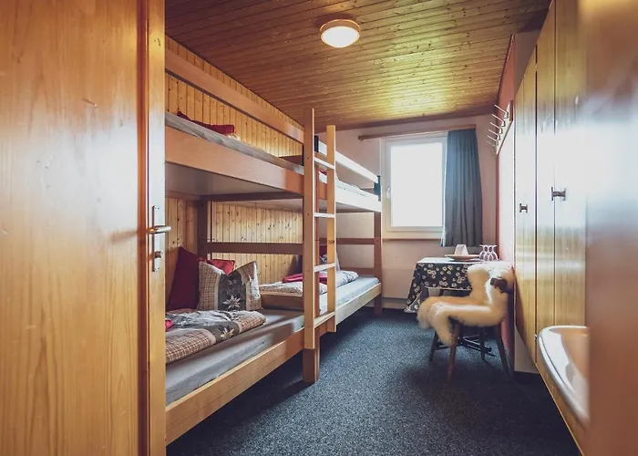 Hostel Berghostel Rinerhorn By Mountain Davos